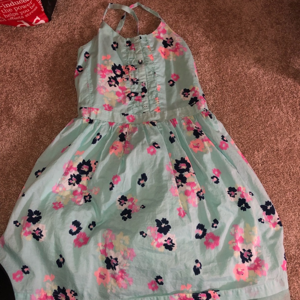 floral poofy dress
